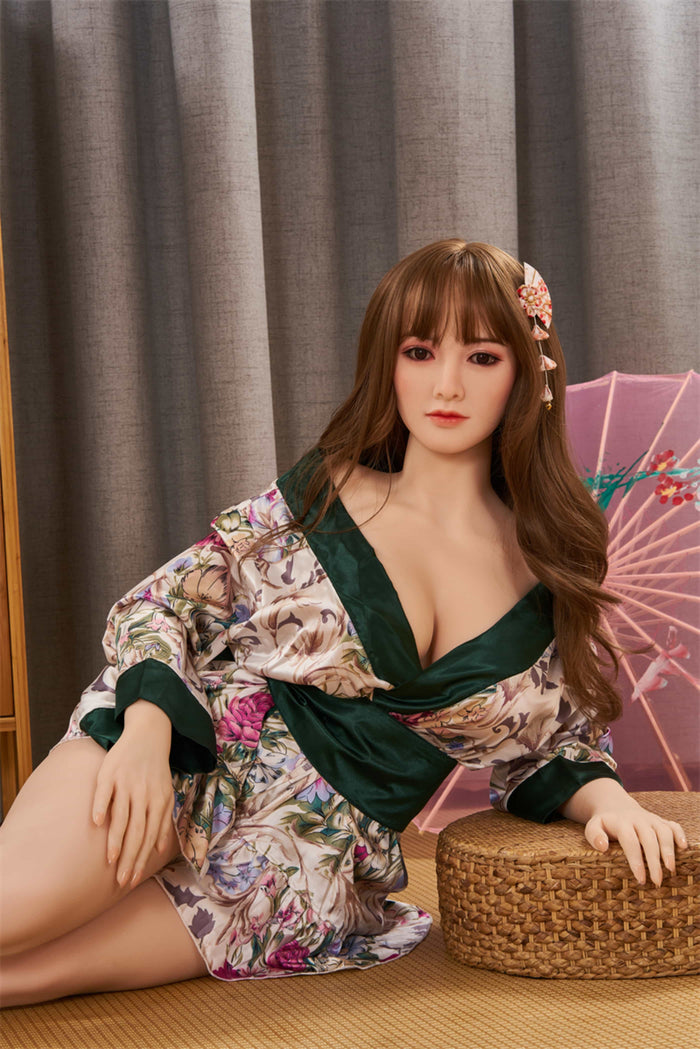 Shiori：163Cm Japanese Realistic Silicone Sex Dolls