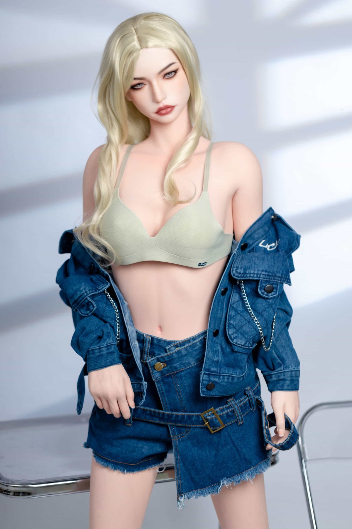 Quinn： 161Cm European Blonde beautiful Silicone Sex Dolls