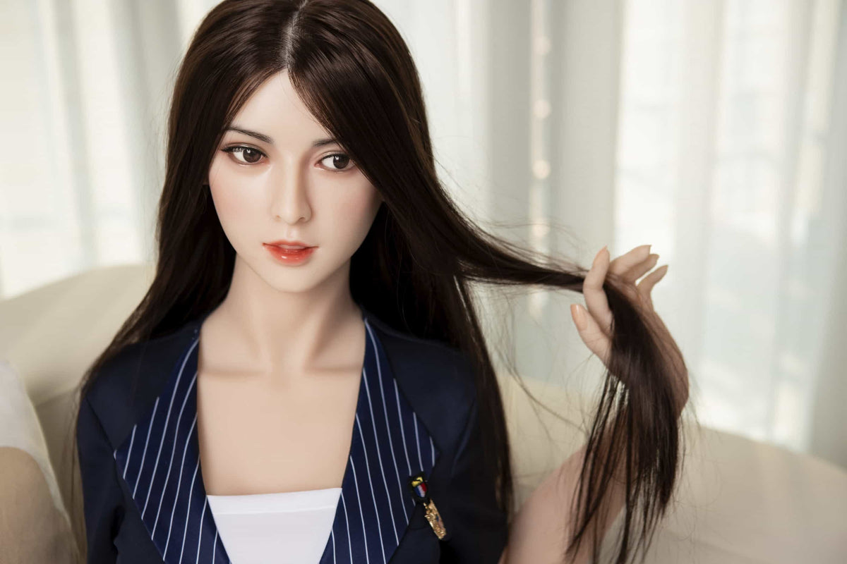 Huazi ：169Cm Chinese Realistic Silicon Sex Dolls